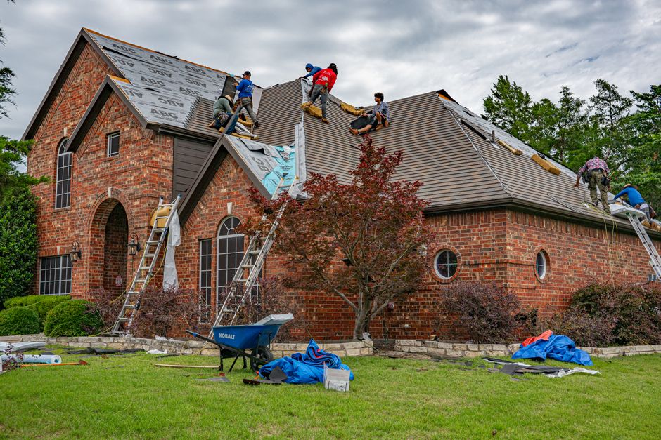 How Much Does a Roof Replacement Cost in Ohio? — Photo by Ryan Stephens on Pexels